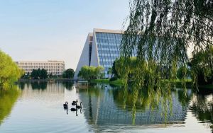 笔记本如何无线投屏到另一个笔记本_笔记本如何无线上网